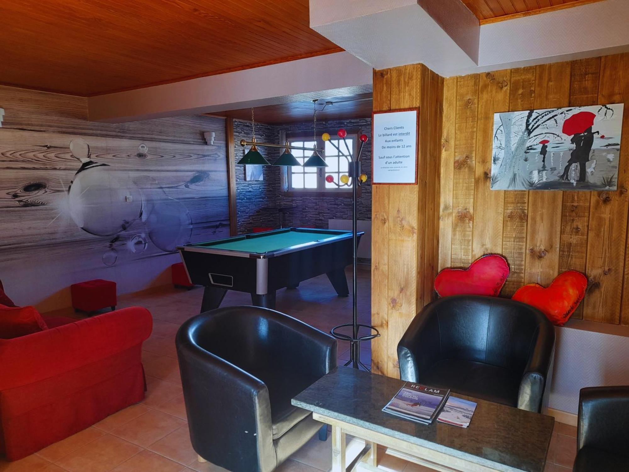 Le Catalan - Hotel Et Appartements Mont-Louis Kültér fotó