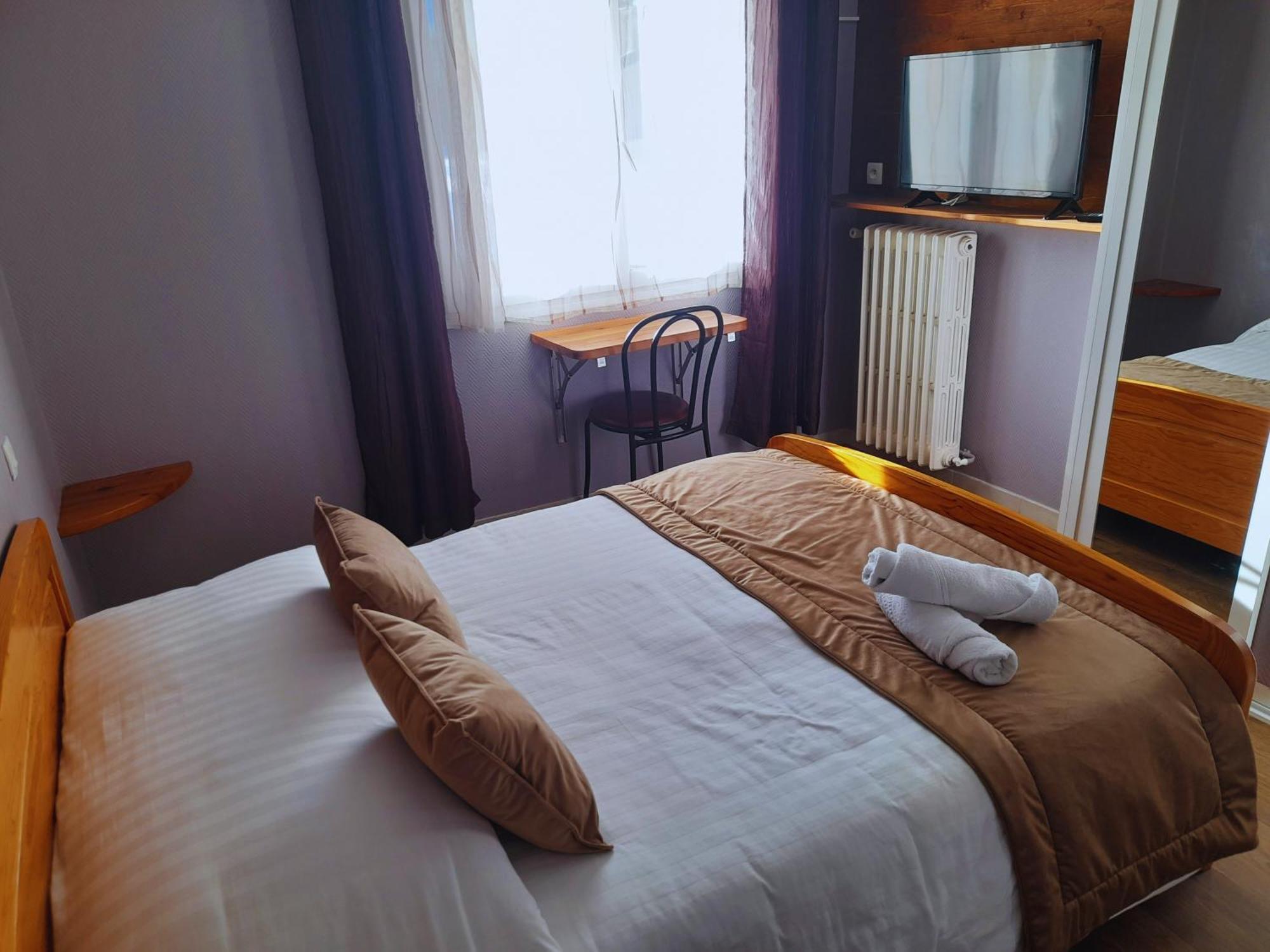 Le Catalan - Hotel Et Appartements Mont-Louis Kültér fotó