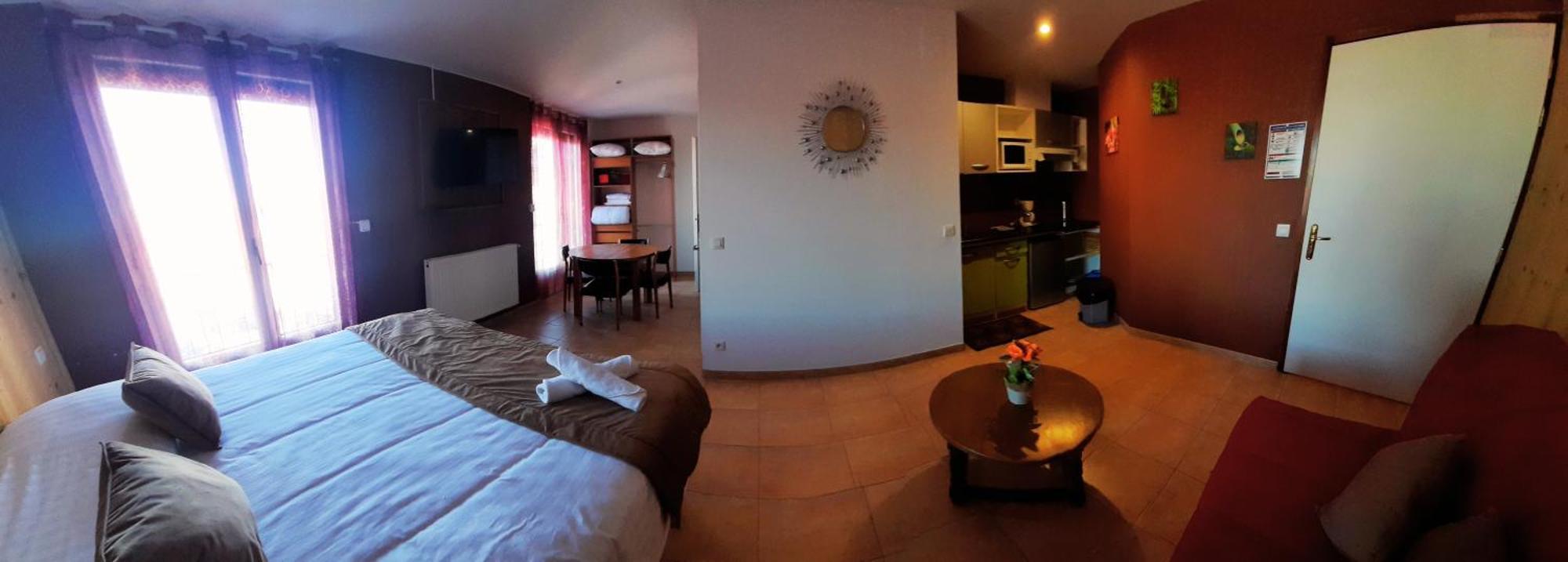 Le Catalan - Hotel Et Appartements Mont-Louis Kültér fotó